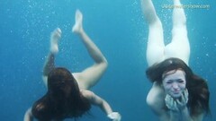 Girls in Tenerife underwater lesbian babes Thumb