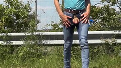 auf die Jeans gepisst Thumb