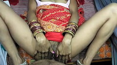 Indian bhabhi fuking in home Red saree Thumb