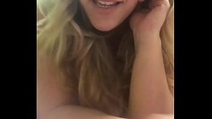 Tu milf Culona Manda video a amigo de Colombia, si quieres verlo completo p&aacute_sate a red Thumb