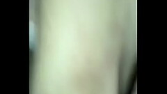 Novia de amigo me muestra las tetas Thumb