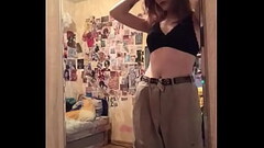 Masturbating pussy in front of the mirror. Thumb
