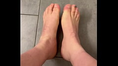 Putting off my Dirty Socks Thumb