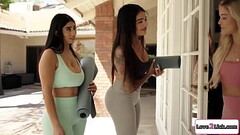 Love2Lick.com - 2 latinas share tattooed yoga instructor Thumb