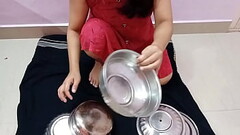 बर्तन बेचने आयी यंग भाभी को जमकर चोदा XXX Hindi Sex - साफ हिंदी आवाज में Thumb