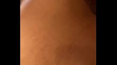 Mi amigo me prest&oacute_ su esposa Y lo disfruta viendo c&oacute_mo me la cojo Thumb