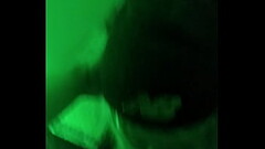 C&oacute_mo la chupa la chica transexual a morocho con alta pija GRUESA Thumb