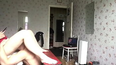 Лижу пока она зависает в телефоне Thumb