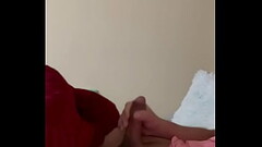Mostrando la rica y peque&ntilde_a verga de mi novio Thumb