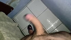 novinho dotado dispon&iacute_vel para casais Thumb