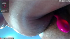 Papi musculoso chorrea su culito Thumb