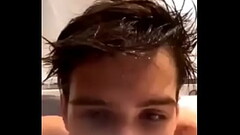 Jo&atilde_o Guilherme pelado Thumb