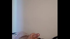 Wanking while watching porn Thumb